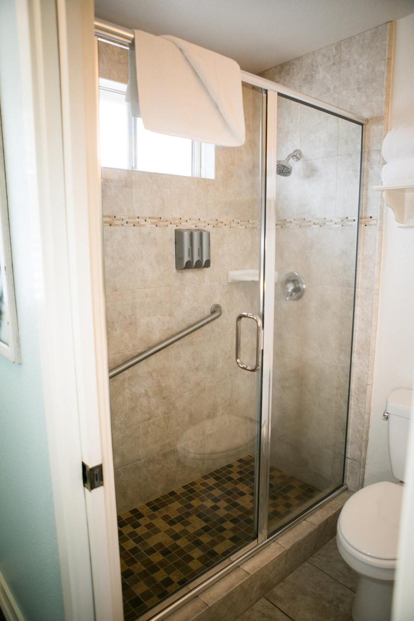 Sea Otter Inn 3*
